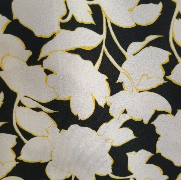 Halogen Floral Black and White Wide-Leg Pants - Picture 4 of 7